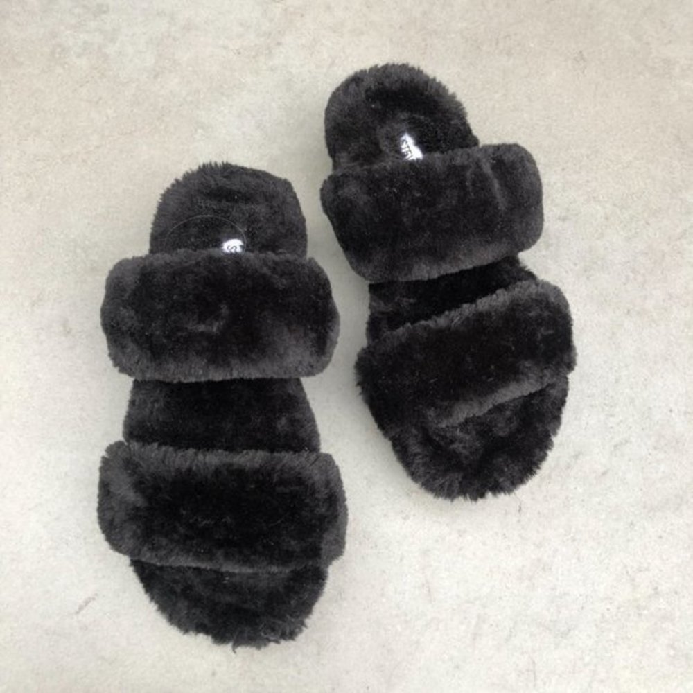 Steve Madden Katana Women's black faux fur slides size 6.5